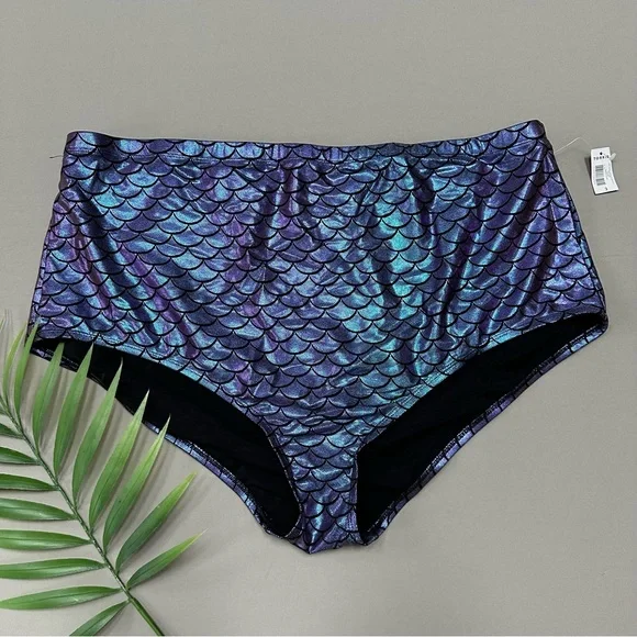 NWT! TORRID purple iridescent mermaid scale bikini swim bottoms, 3X. - Picture 3 of 8